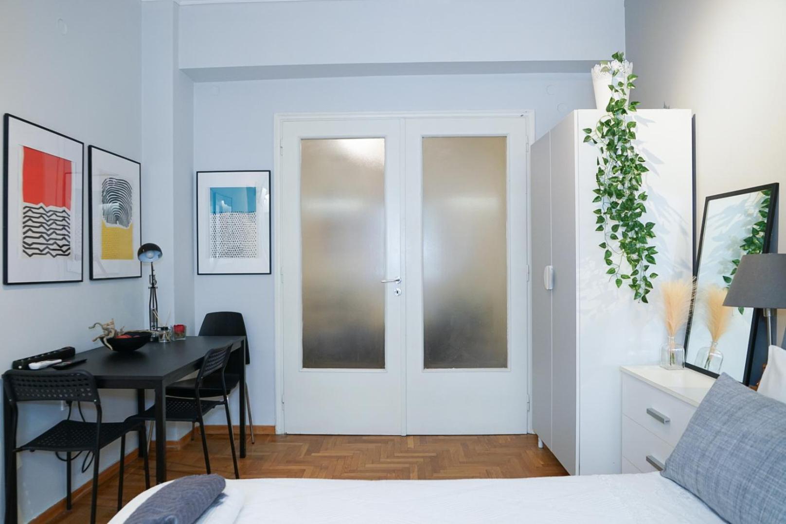 Comfy Studio Apartment Very Close To City Centre Atenas Exterior foto
